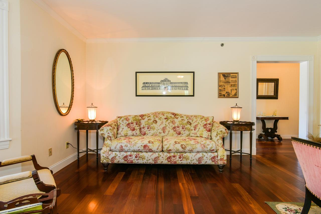 Payne'S Harbor View Inn นิวชอร์แฮม ภายนอก รูปภาพ