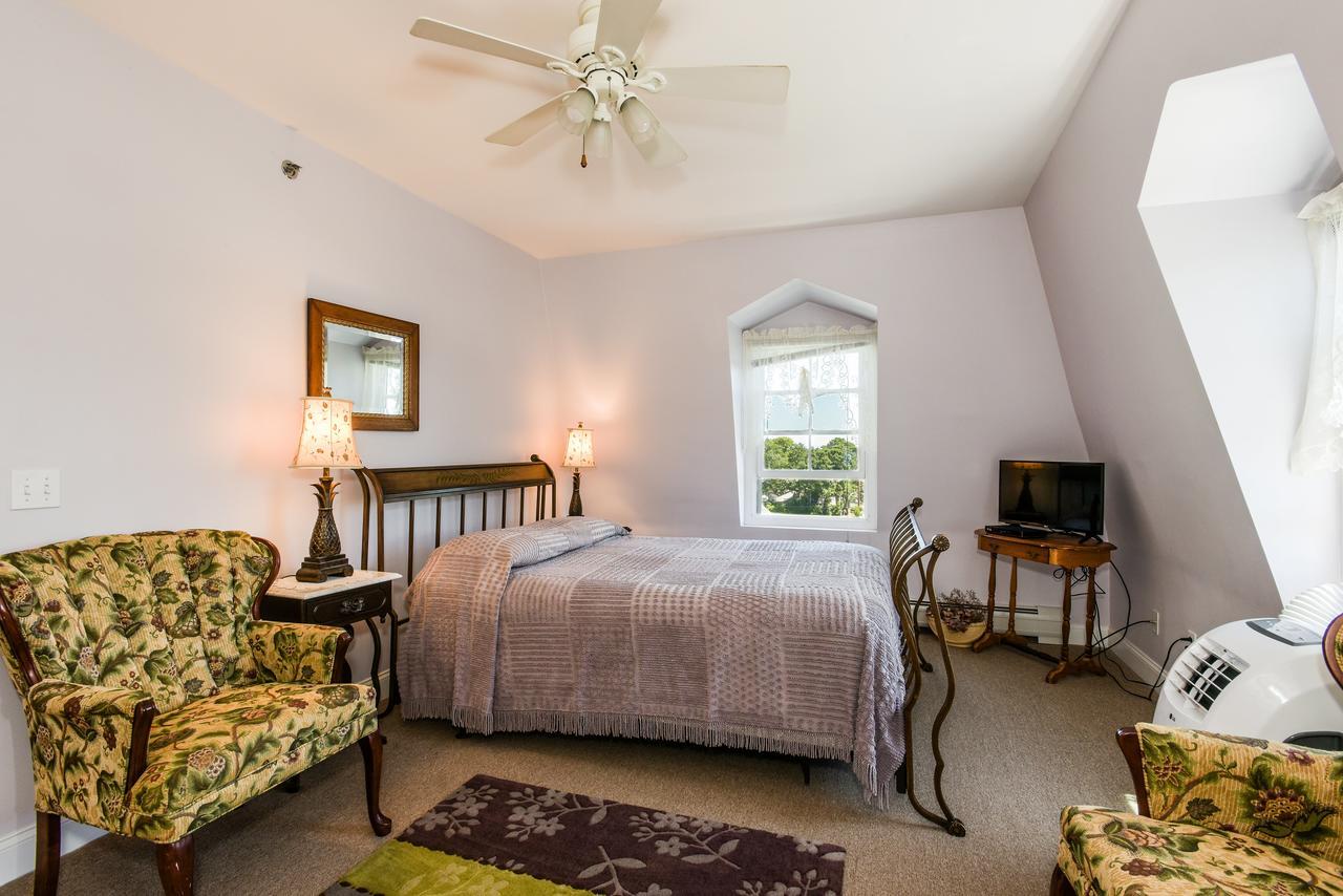 Payne'S Harbor View Inn นิวชอร์แฮม ภายนอก รูปภาพ